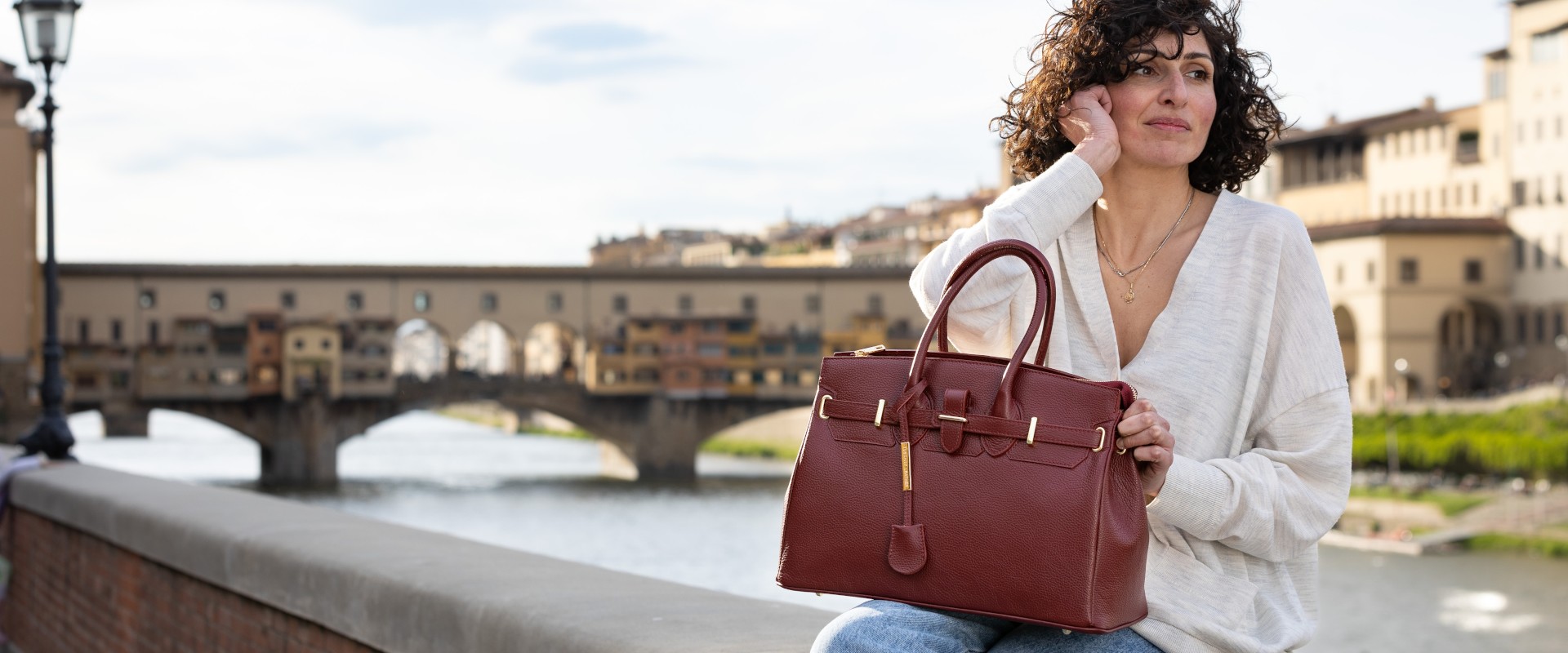 イタリア製本革バッグのオンラインショップ | AmicaMakoフィレンツェ